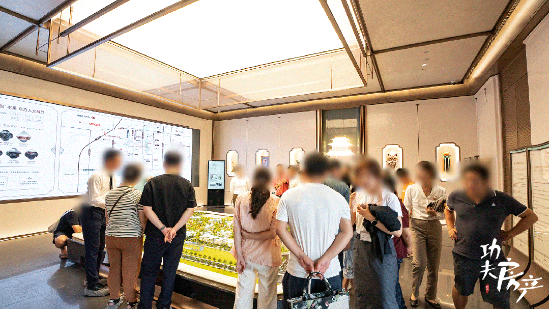桂芯“超配”产品总价150万起！AG旗舰厅平台首日登记已破百！禅(图4)