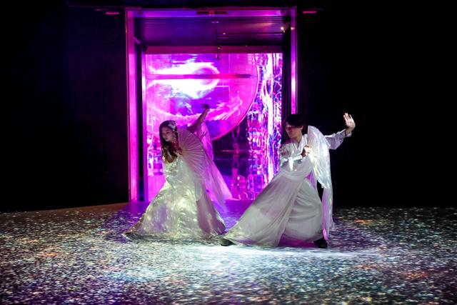 展收官倒计时下一站：出海！AG旗舰厅奇幻“烛龙”大(图6)