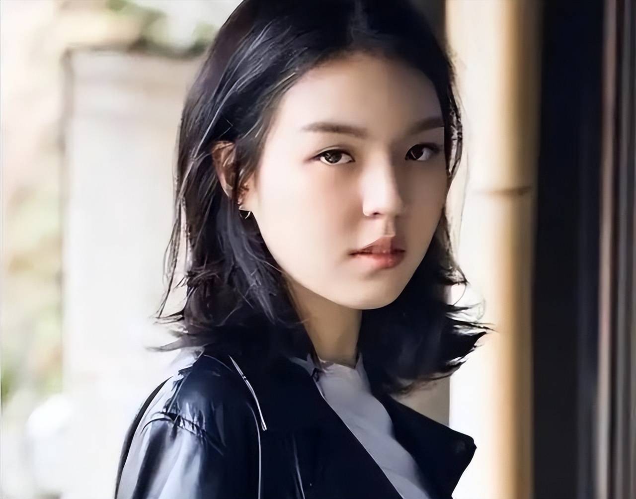 后23岁的女儿就走上一条“不归路”AG旗舰厅李咏也没想到自己离世7年(图3)